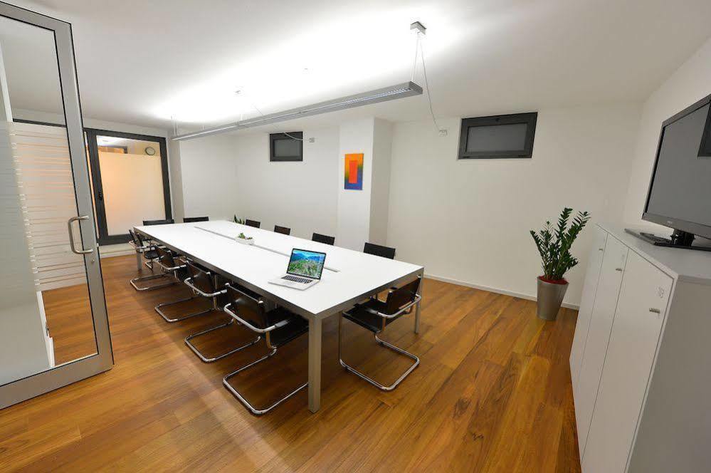 רוברטו Residence Del Messaggero מראה חיצוני תמונה